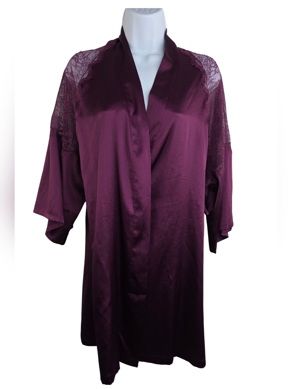 Victoria's Secret XS/S Satin Lace Trim Robe Plum 3594-CP